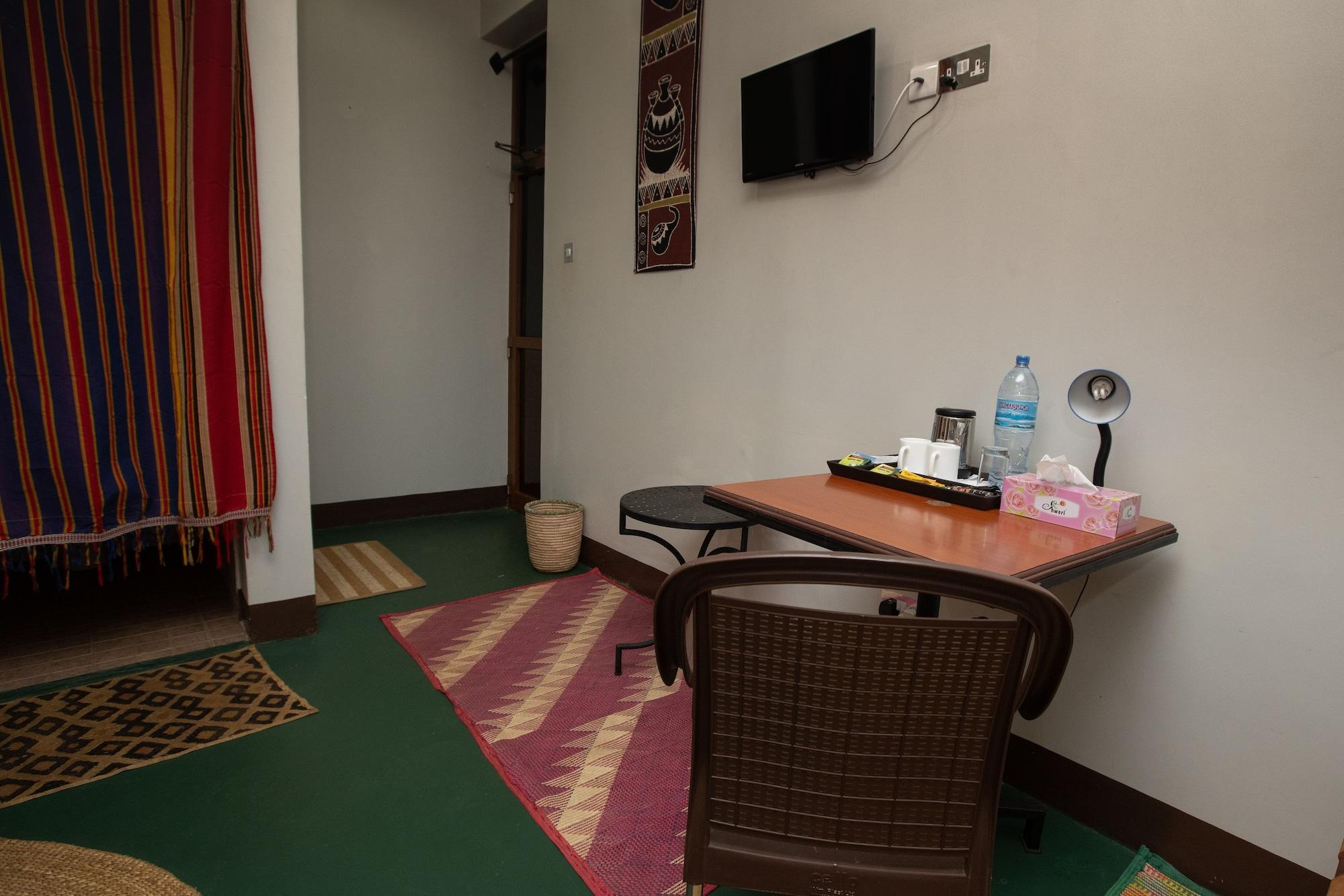 Korona Villa Lodge Аруша Екстериор снимка