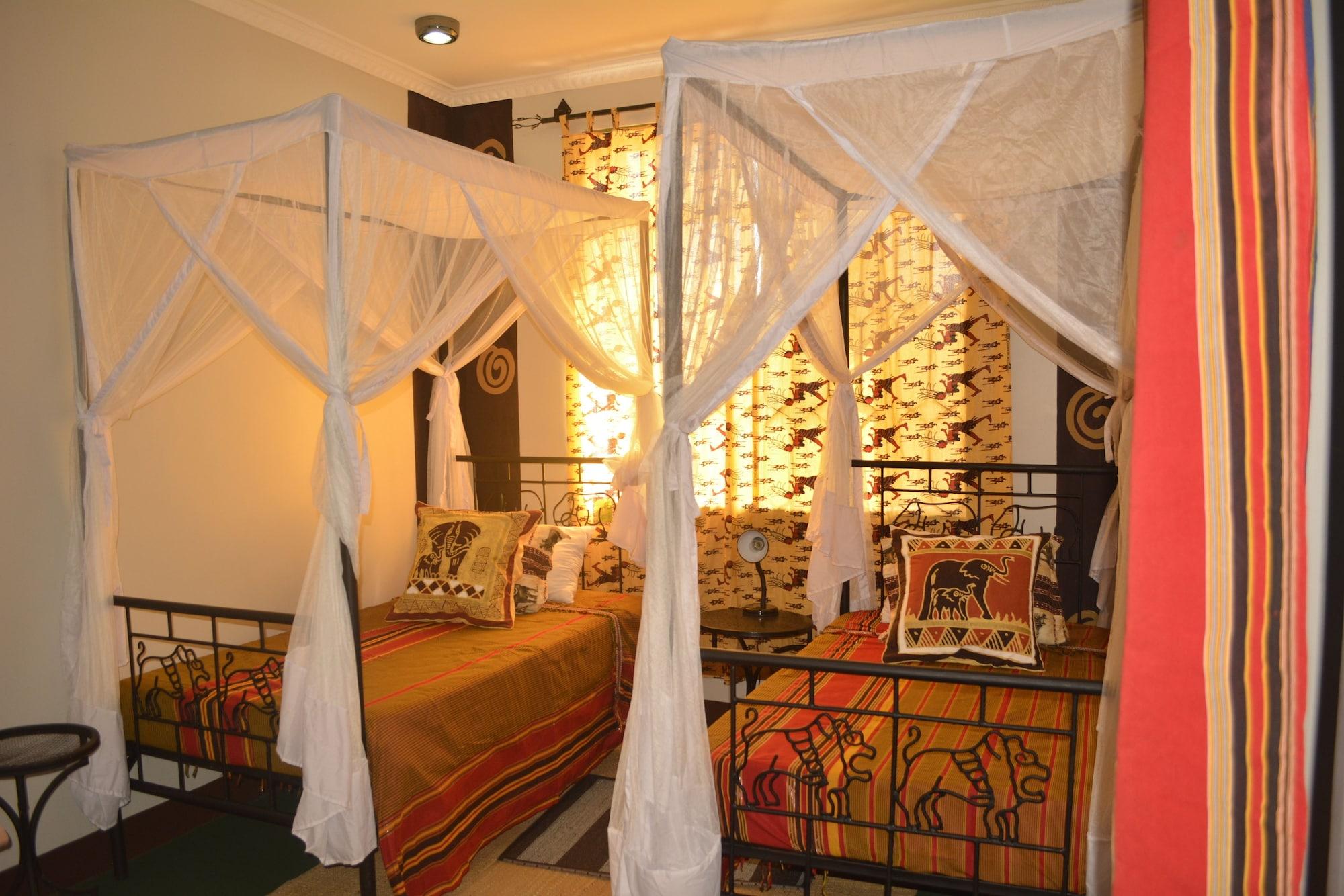 Korona Villa Lodge Аруша Екстериор снимка