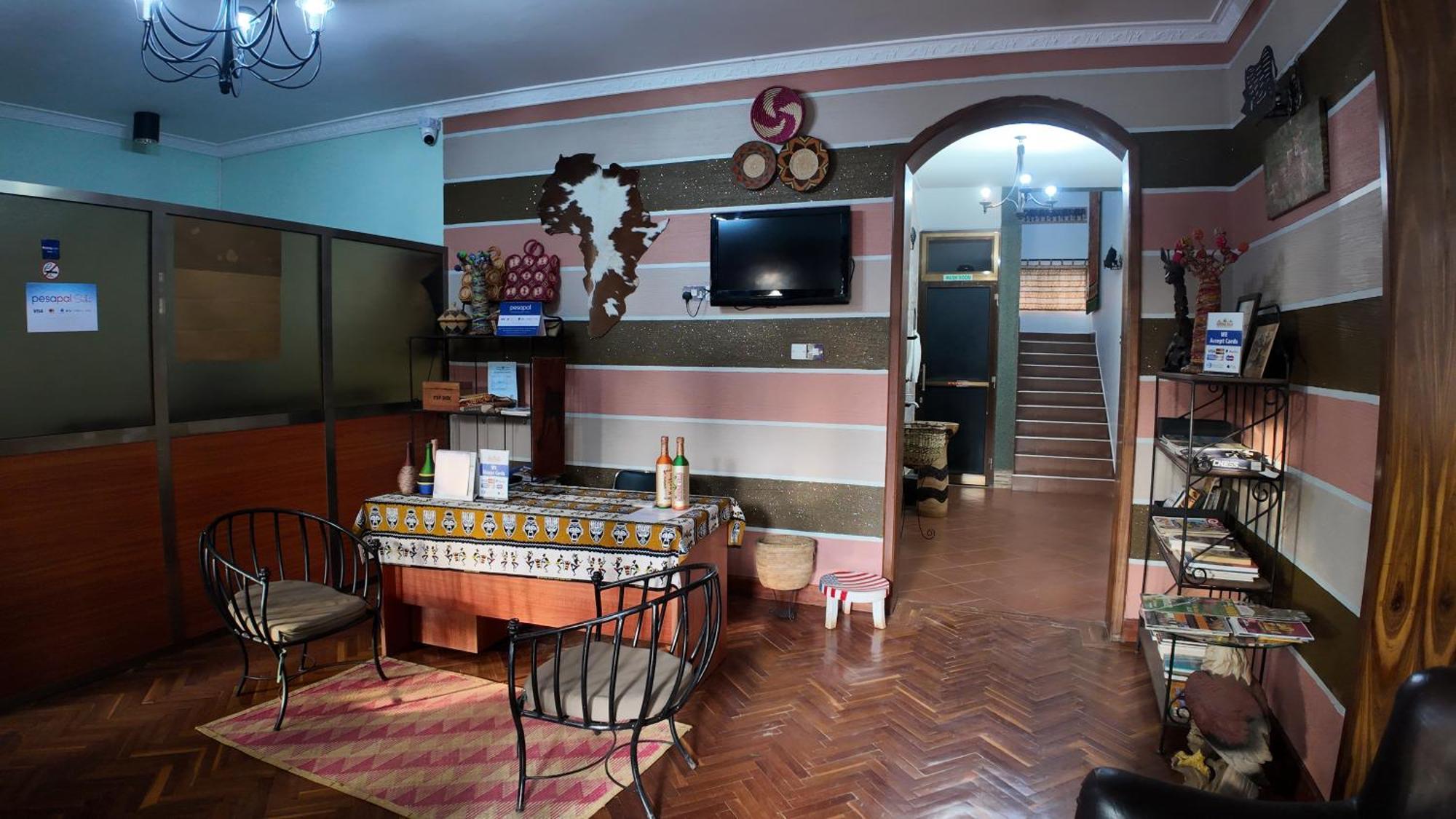 Korona Villa Lodge Аруша Екстериор снимка