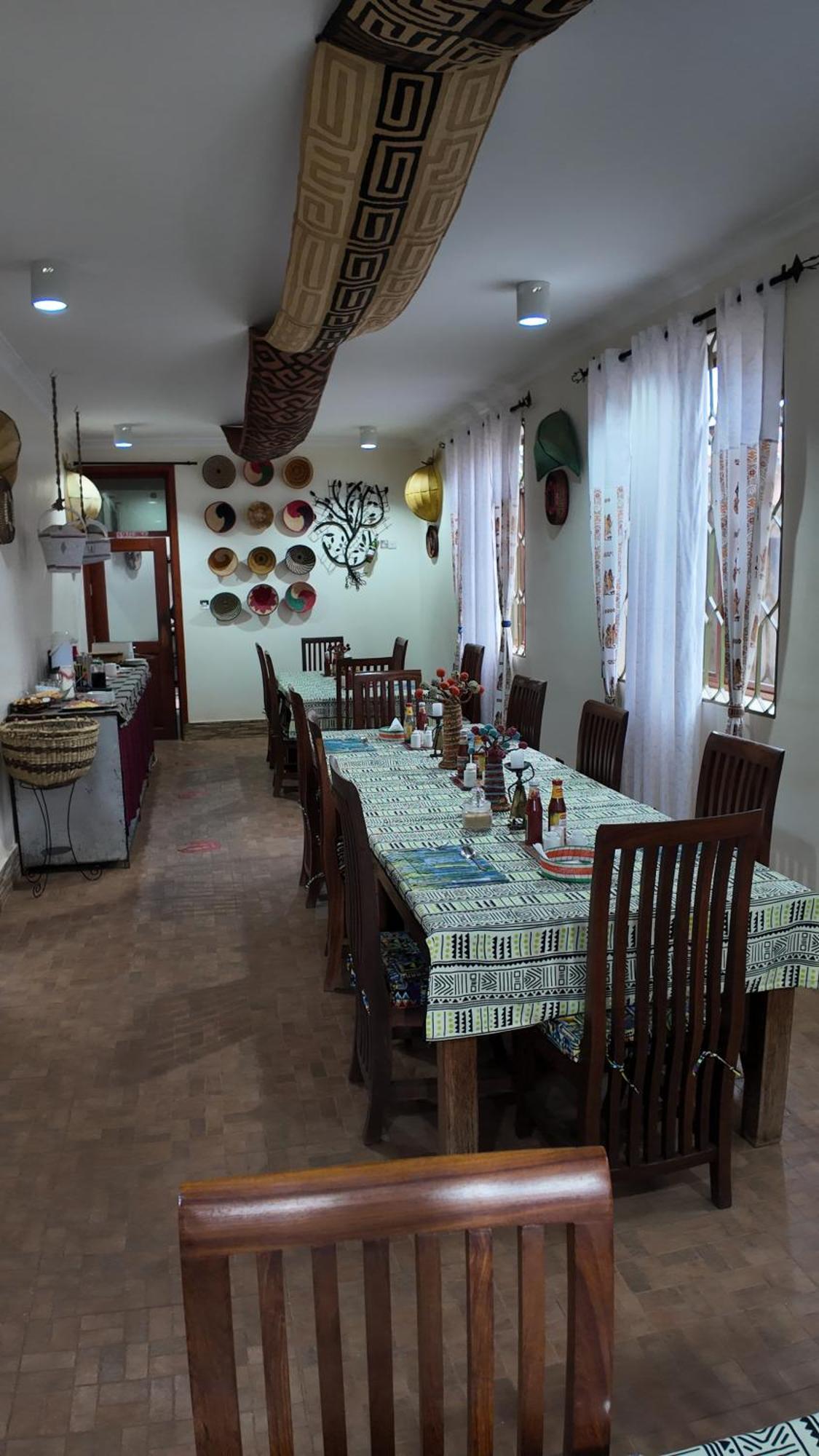 Korona Villa Lodge Аруша Екстериор снимка