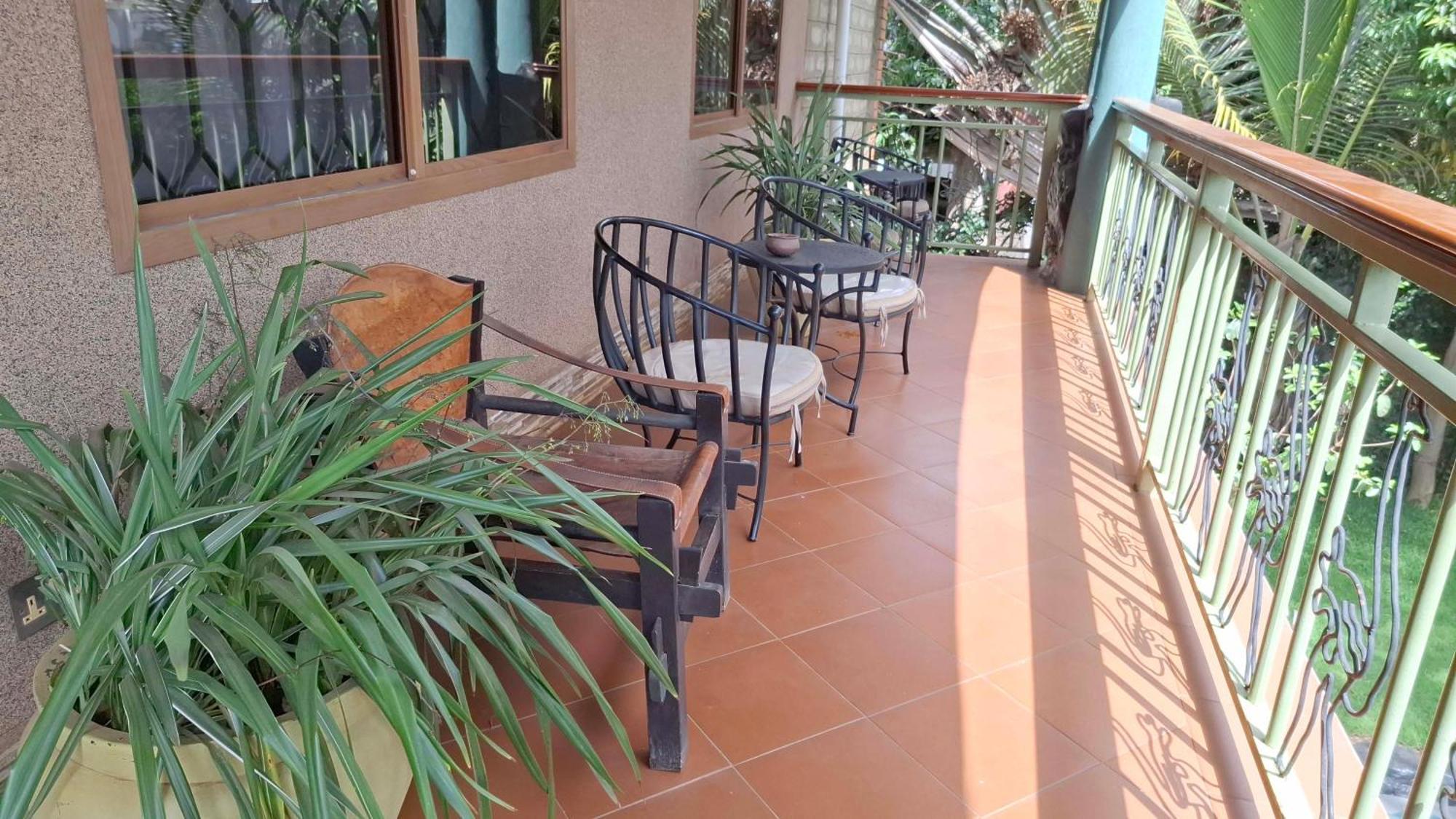 Korona Villa Lodge Аруша Екстериор снимка